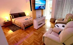 Sea View Studio